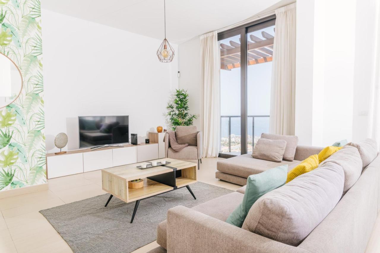 Sunset White Villa - Ocean View, Jakuzzi, Heated Pool, Air-Conditioning, Grill Плая-де-лас-Америкас Экстерьер фото