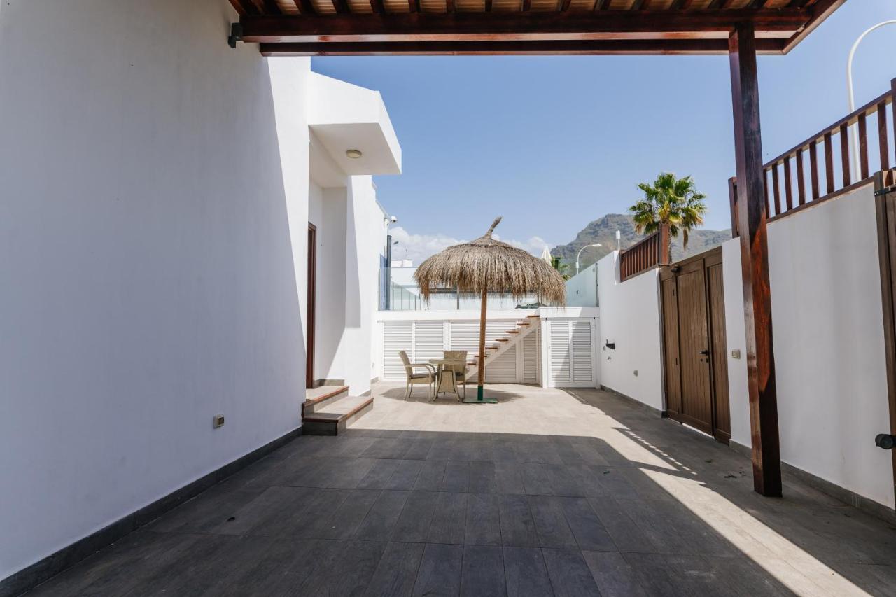 Sunset White Villa - Ocean View, Jakuzzi, Heated Pool, Air-Conditioning, Grill Плая-де-лас-Америкас Экстерьер фото